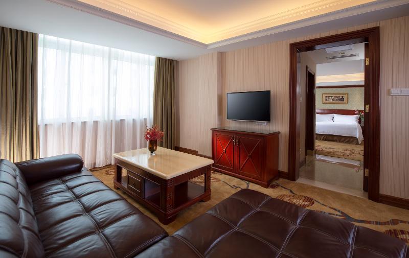 Vienna International Hotel Shanghai Pudong New District Caolu Exterior photo